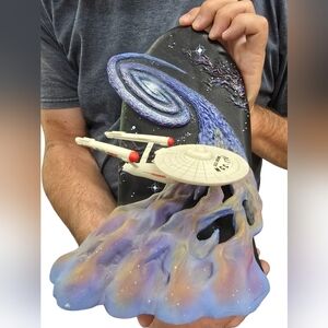 Vintage Star Trek Starship Enterprise Galaxy Adventure Sculpture,Great Condition